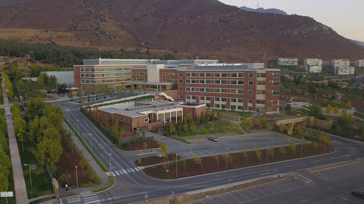 Clínica Universidad Los Andes